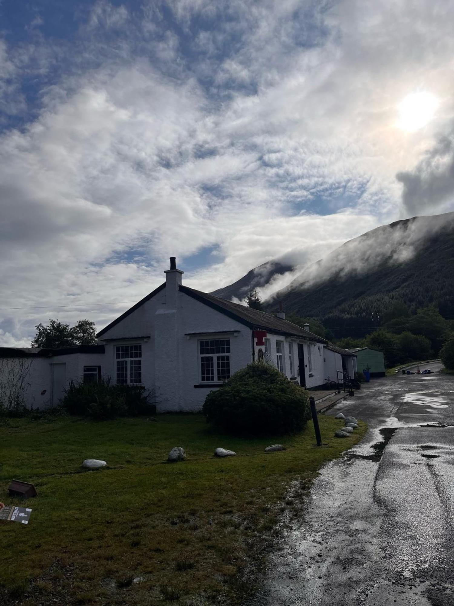 Cabins At Ben More Lodge Crianlarich Exterior foto